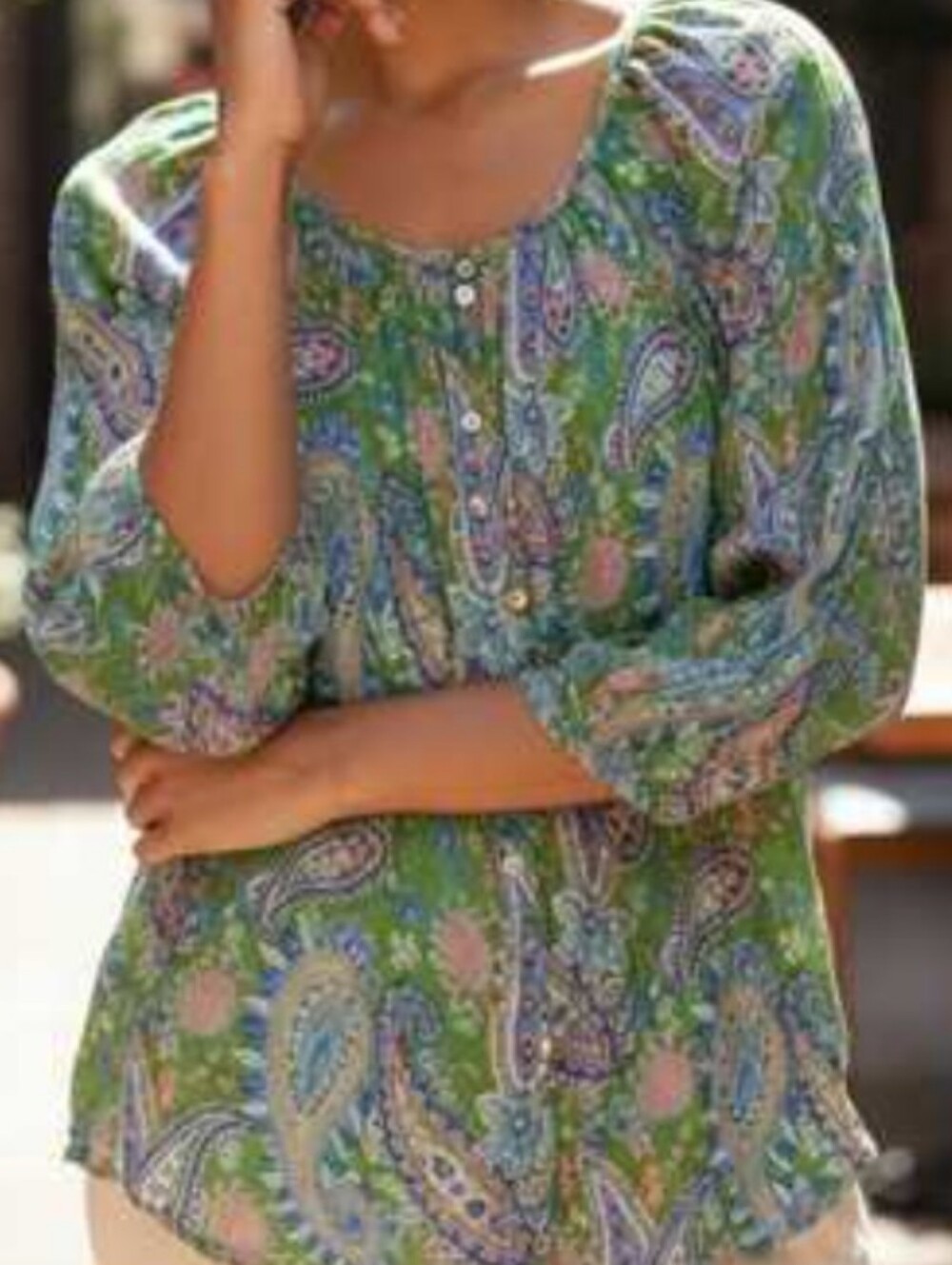 Sundance 100% Silk Green, Pink + Blue Paisley Button-Front Blouse, EUC Size M